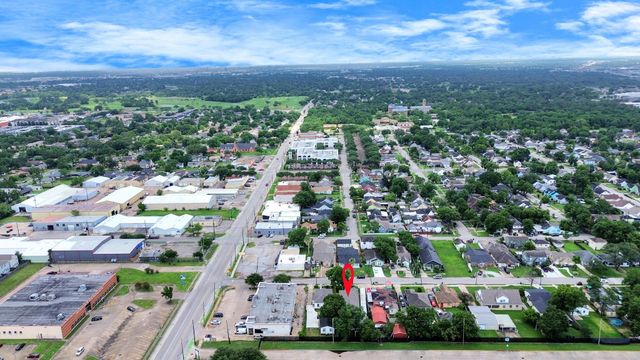 1218 Des Jardines Street, Houston, TX 77023