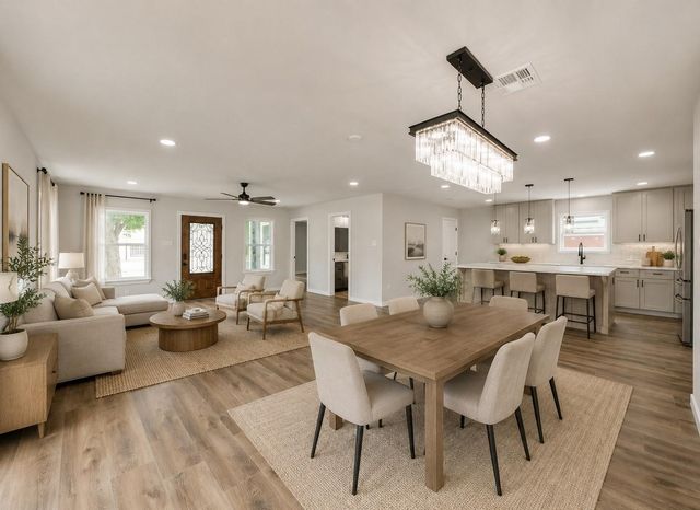 1218 Des Jardines Street, Houston, TX 77023