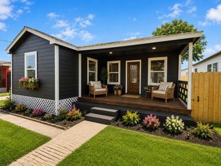 1218 Des Jardines Street, Houston, TX 77023