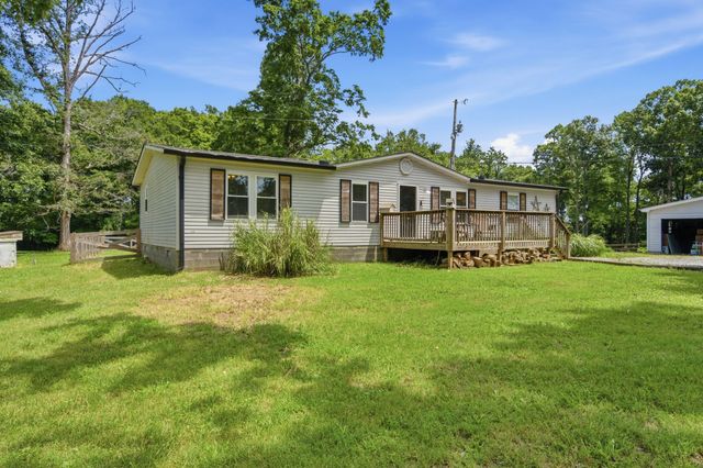 1230 Poplar Ridge Rd, Chapmansboro, TN 37035