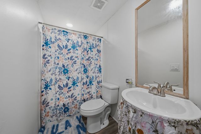 1230 Poplar Ridge Rd, Chapmansboro, TN 37035