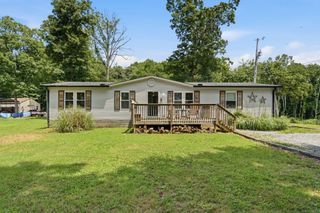 1230 Poplar Ridge Rd, Chapmansboro, TN 37035