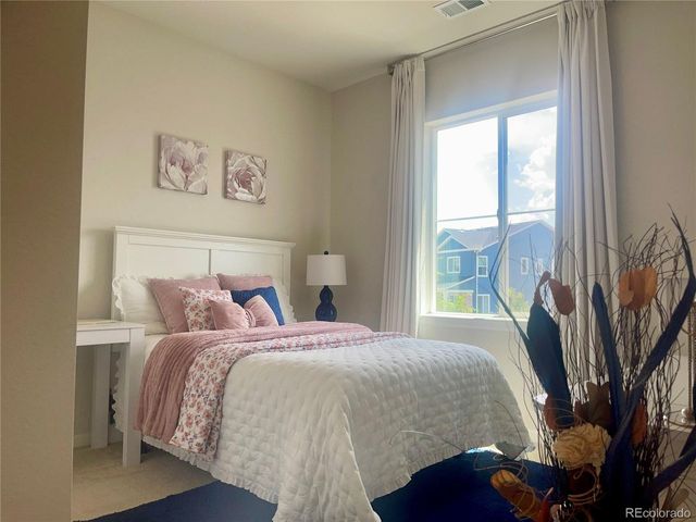 4875 Basalt Ridge Cir, Castle Rock, CO 80108