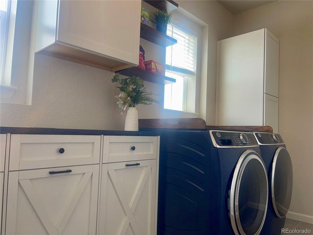4875 Basalt Ridge Cir, Castle Rock, CO 80108
