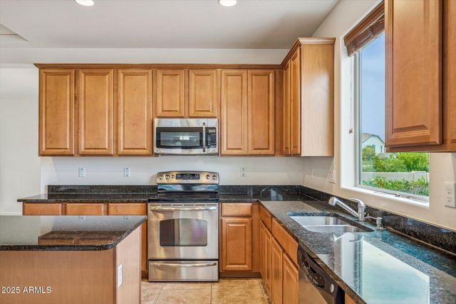 1108 E ZESTA Lane, Gilbert, AZ 85297