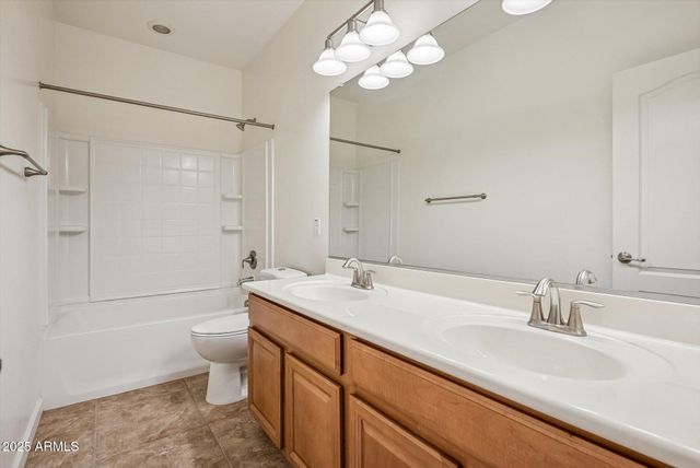 1108 E ZESTA Lane, Gilbert, AZ 85297