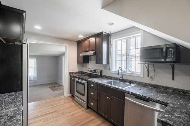 129 Upper Hampden Rd, Monson, MA 01057