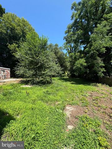308 W MARTIN ST, Martinsburg, WV 25401