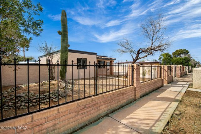 4210 E Canada Stravenue, Tucson, AZ 85706