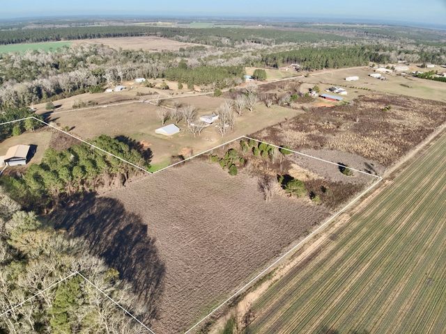 1890 N Co Rd 61, Hartford, AL 36344