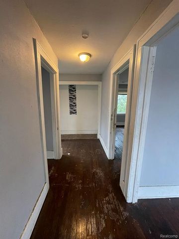 14200 Whitcomb Street, Detroit, MI 48227