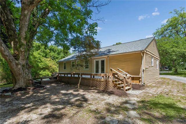 706 Maupin PL, Williamsburg, VA 23185