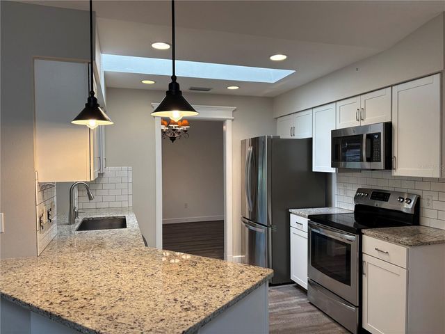 10123 BAY AVENUE, Englewood, FL 34224