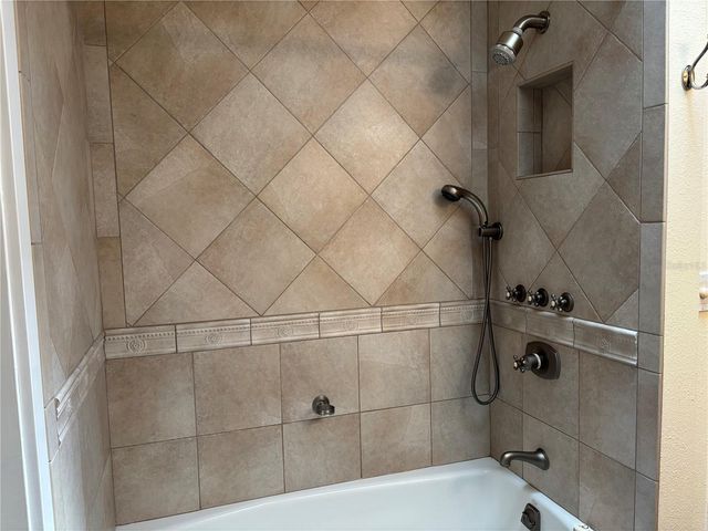 10123 BAY AVENUE, Englewood, FL 34224