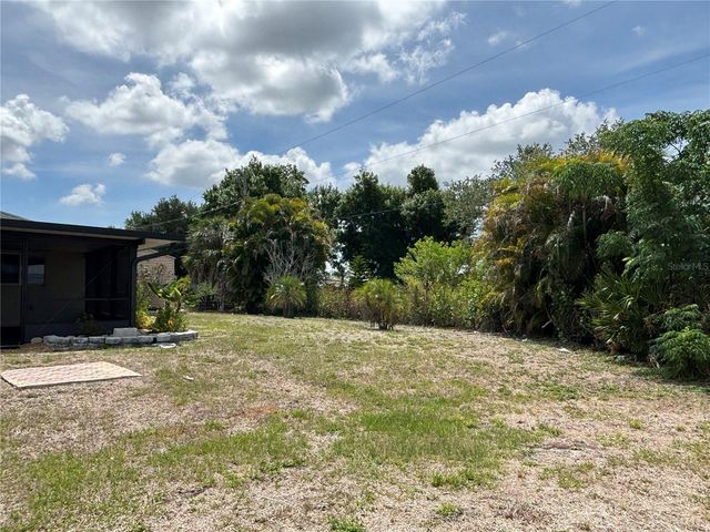 10123 BAY AVENUE, Englewood, FL 34224