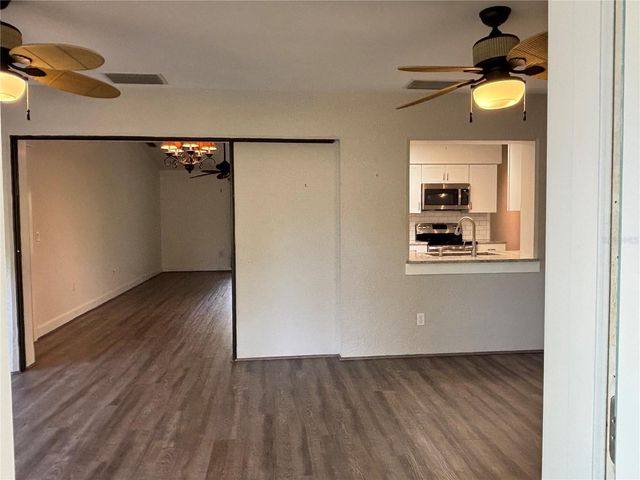 10123 BAY AVENUE, Englewood, FL 34224