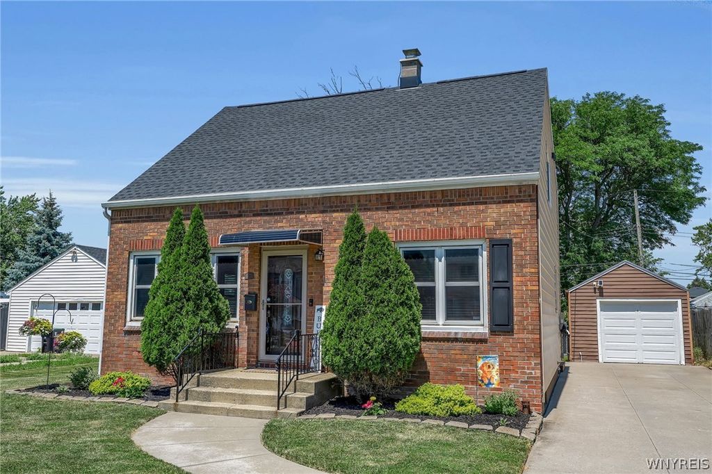 68 Clark Street, Tonawanda, NY 14223