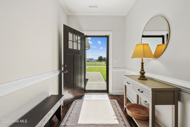 830 Bright Leaf Road, Kinston, NC 28504