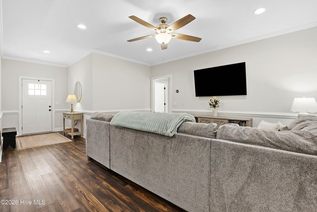 830 Bright Leaf Road, Kinston, NC 28504