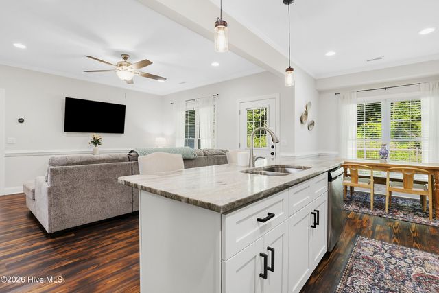 830 Bright Leaf Road, Kinston, NC 28504