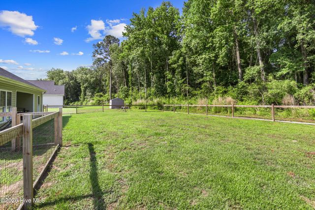 830 Bright Leaf Road, Kinston, NC 28504