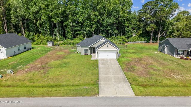 830 Bright Leaf Road, Kinston, NC 28504