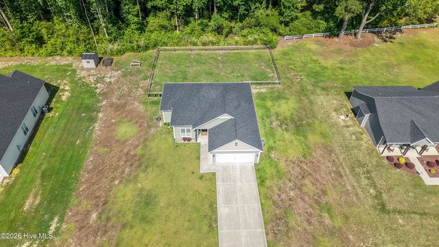 830 Bright Leaf Road, Kinston, NC 28504