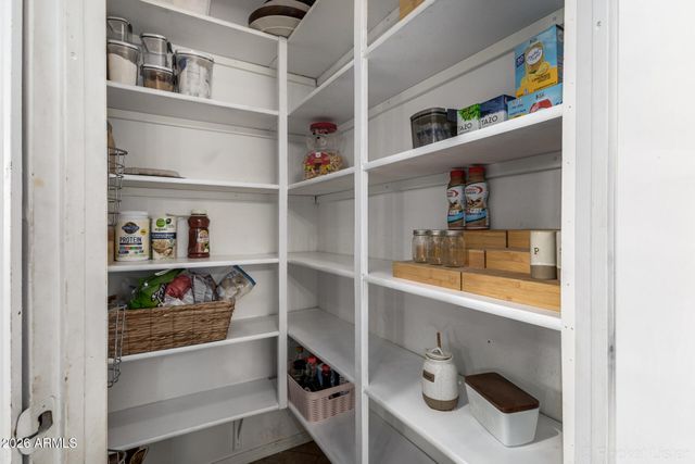 413 E ELLIS Drive, Tempe, AZ 85282