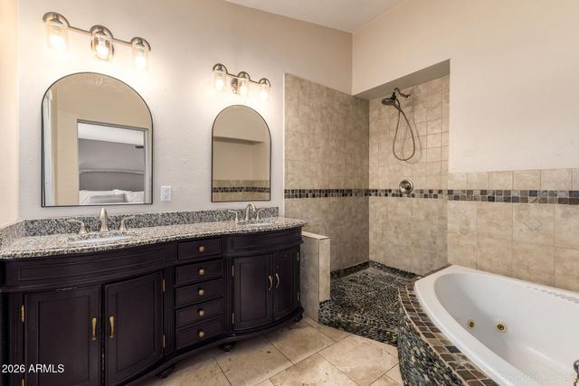 413 E ELLIS Drive, Tempe, AZ 85282