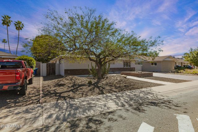 413 E ELLIS Drive, Tempe, AZ 85282