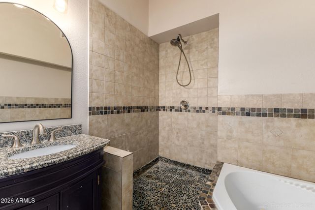 413 E ELLIS Drive, Tempe, AZ 85282