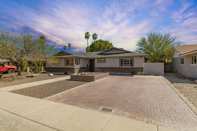 413 E ELLIS Drive, Tempe, AZ 85282