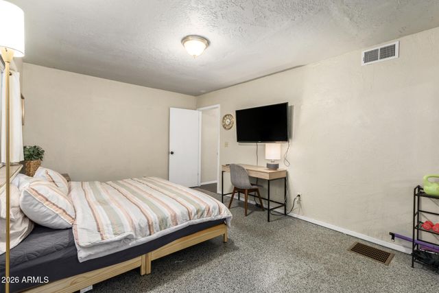 413 E ELLIS Drive, Tempe, AZ 85282