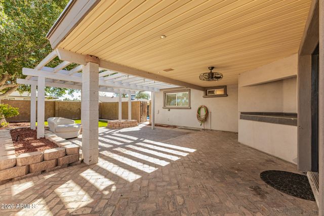 413 E ELLIS Drive, Tempe, AZ 85282