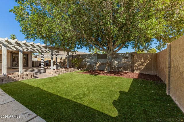 413 E ELLIS Drive, Tempe, AZ 85282