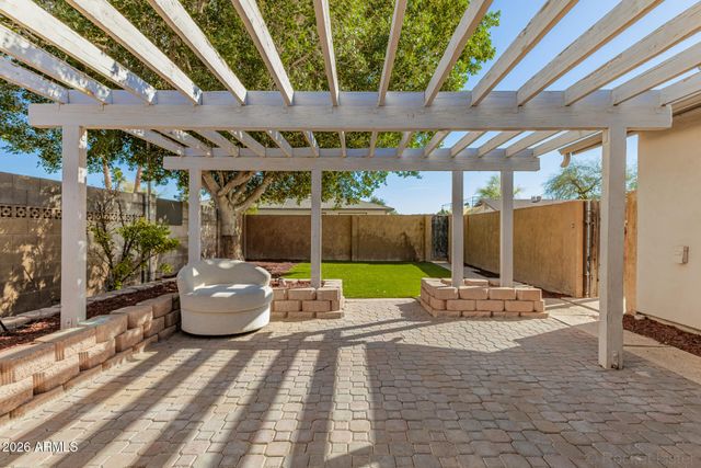 413 E ELLIS Drive, Tempe, AZ 85282