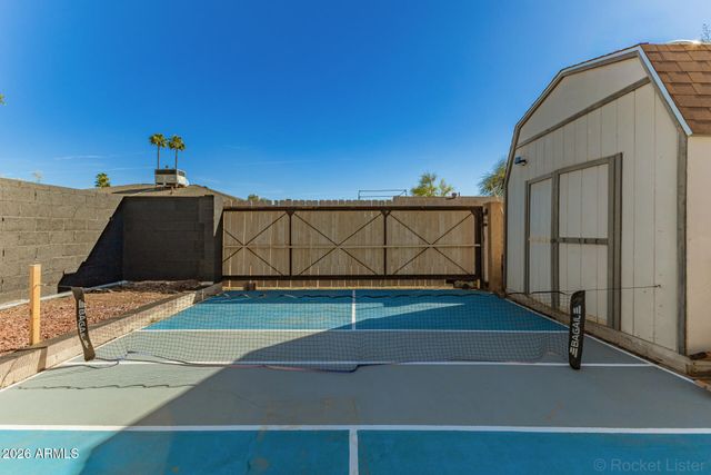 413 E ELLIS Drive, Tempe, AZ 85282
