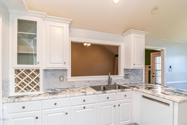 308 Hunters Creek Drive, Goldsboro, NC 27534