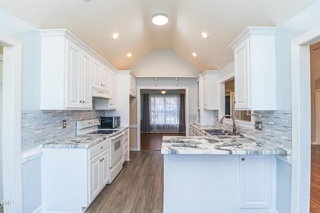 308 Hunters Creek Drive, Goldsboro, NC 27534