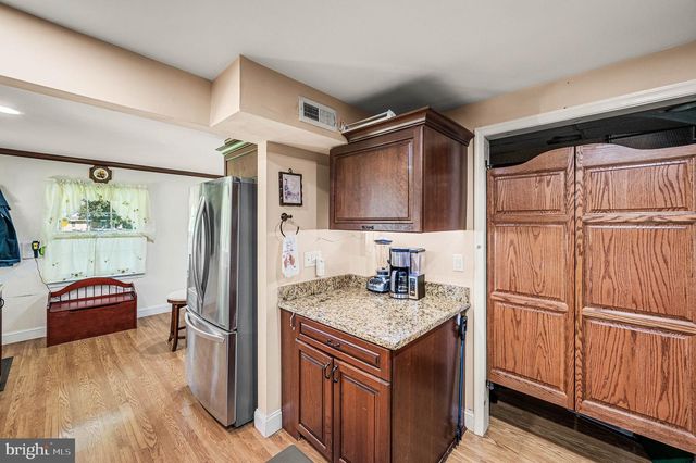 4035 FAIRWAY RD, Lafayette Hill, PA 19444
