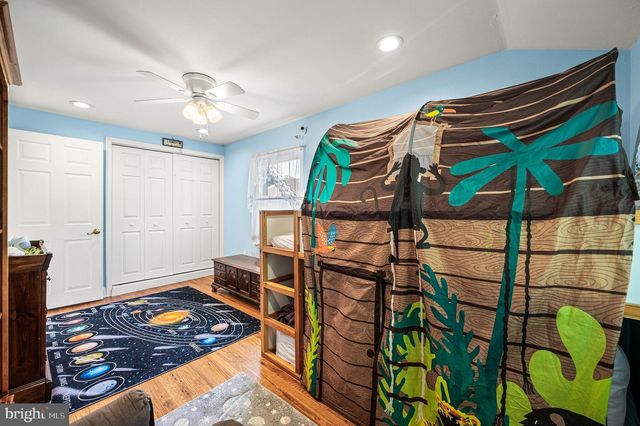 4035 FAIRWAY RD, Lafayette Hill, PA 19444