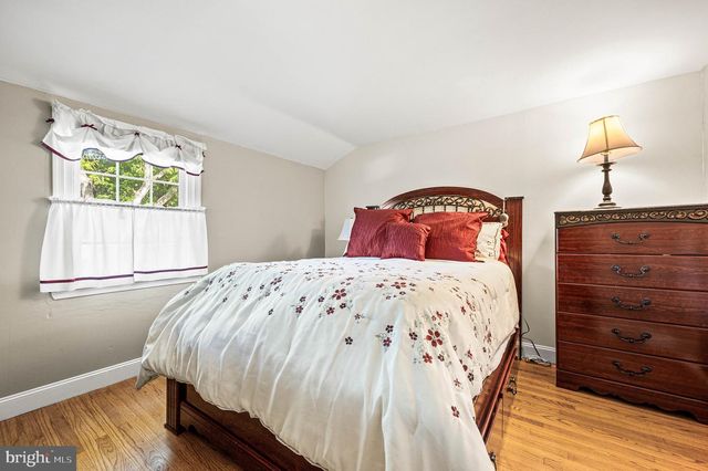 4035 FAIRWAY RD, Lafayette Hill, PA 19444