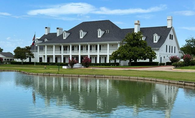 2523 Old South Drive, Richmond, TX 77406