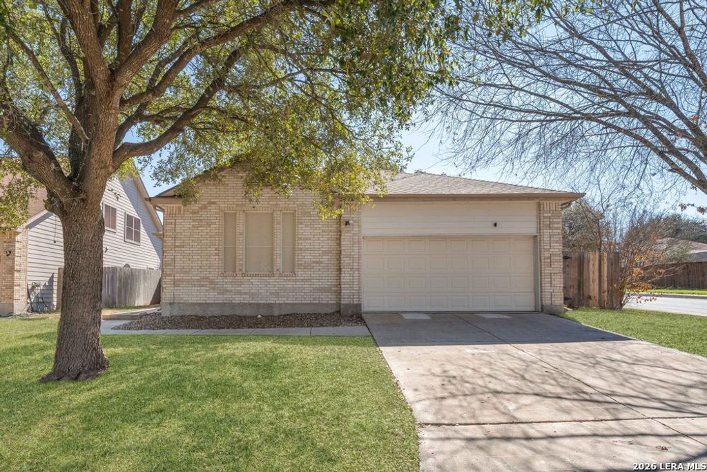 5402 STORMY TRL, San Antonio, TX 78247