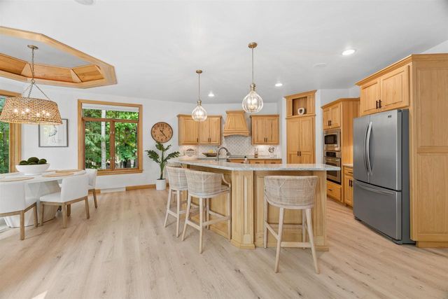 2870 SLEEPY HOLLOW DRIVE, Green Bay, WI 54311