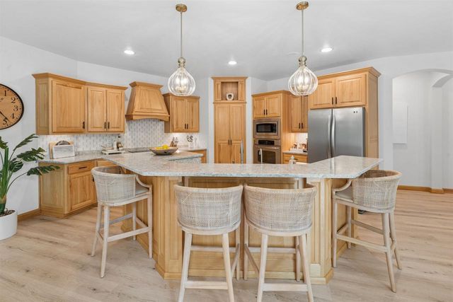 2870 SLEEPY HOLLOW DRIVE, Green Bay, WI 54311