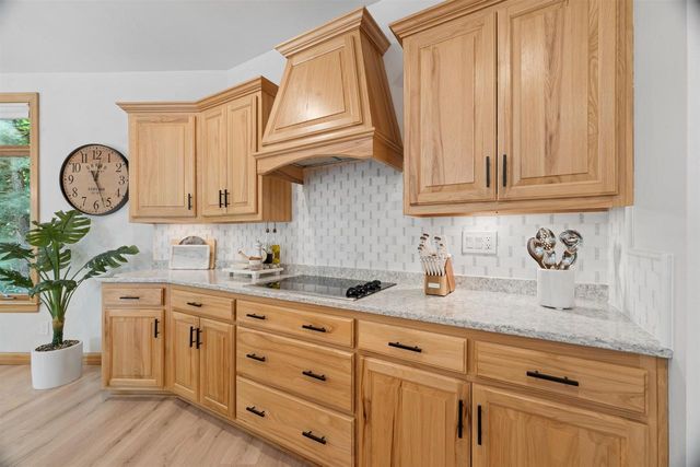 2870 SLEEPY HOLLOW DRIVE, Green Bay, WI 54311