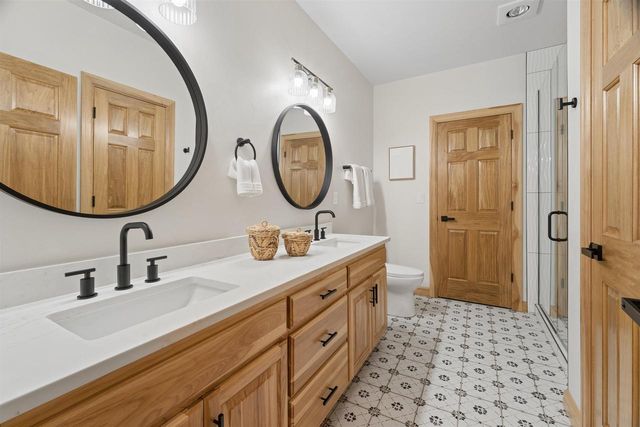 2870 SLEEPY HOLLOW DRIVE, Green Bay, WI 54311