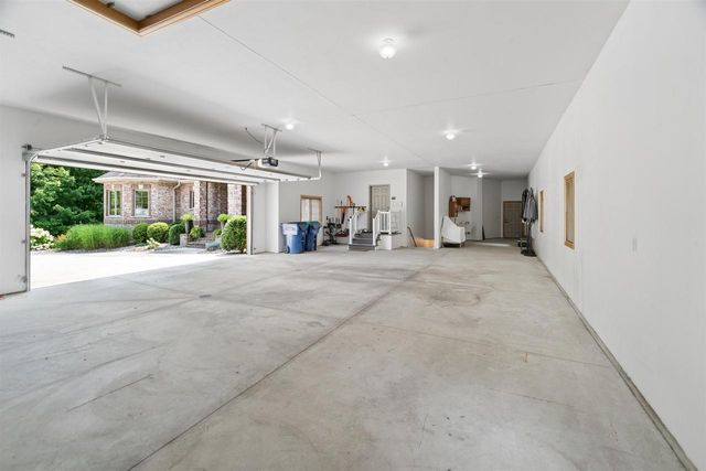 2870 SLEEPY HOLLOW DRIVE, Green Bay, WI 54311
