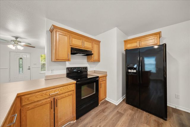 404 W Day Street, Denison, TX 75020
